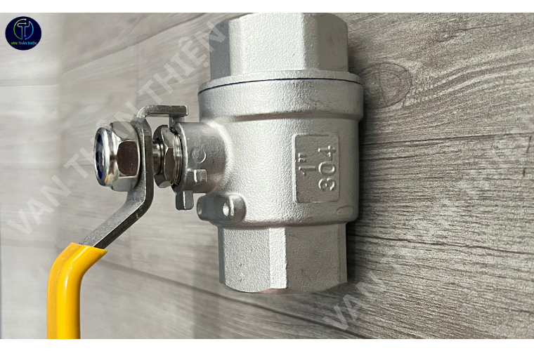 Van bi tay gạt inox 304